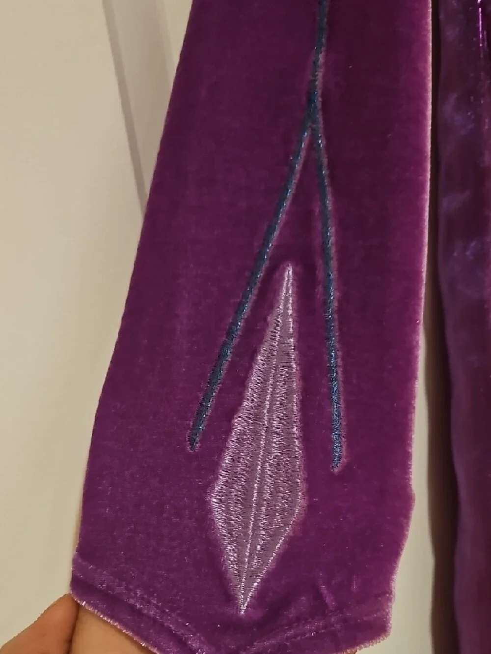 Disney Purple Elsa Sequin Velvet Dress with Teal Gem For Little Queen 7-8 - Picture 6 of 10